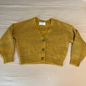 3/$10 Old Navy Cropped Mustard Woven Cardigan Size Small 6/7